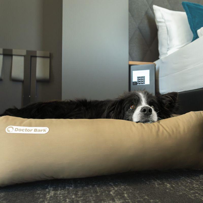 DOCTOR BARK Ortopædisk Hundeseng Hypoallergenic | Gyldenbrun